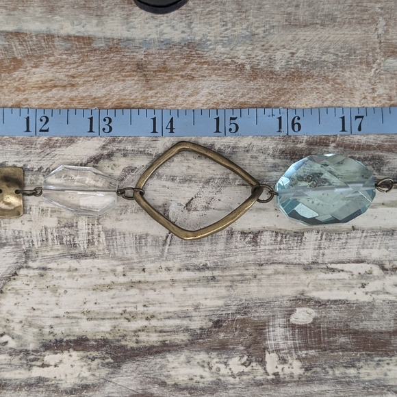 Vintage Chico's Aquamarine/Facetted Acrylic Brass Tone Belt 44" - Picture 11 of 12